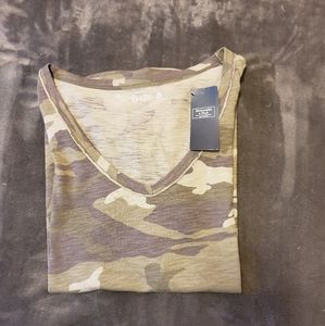 *NWT* A&F Camo V-neck Soft Tee
